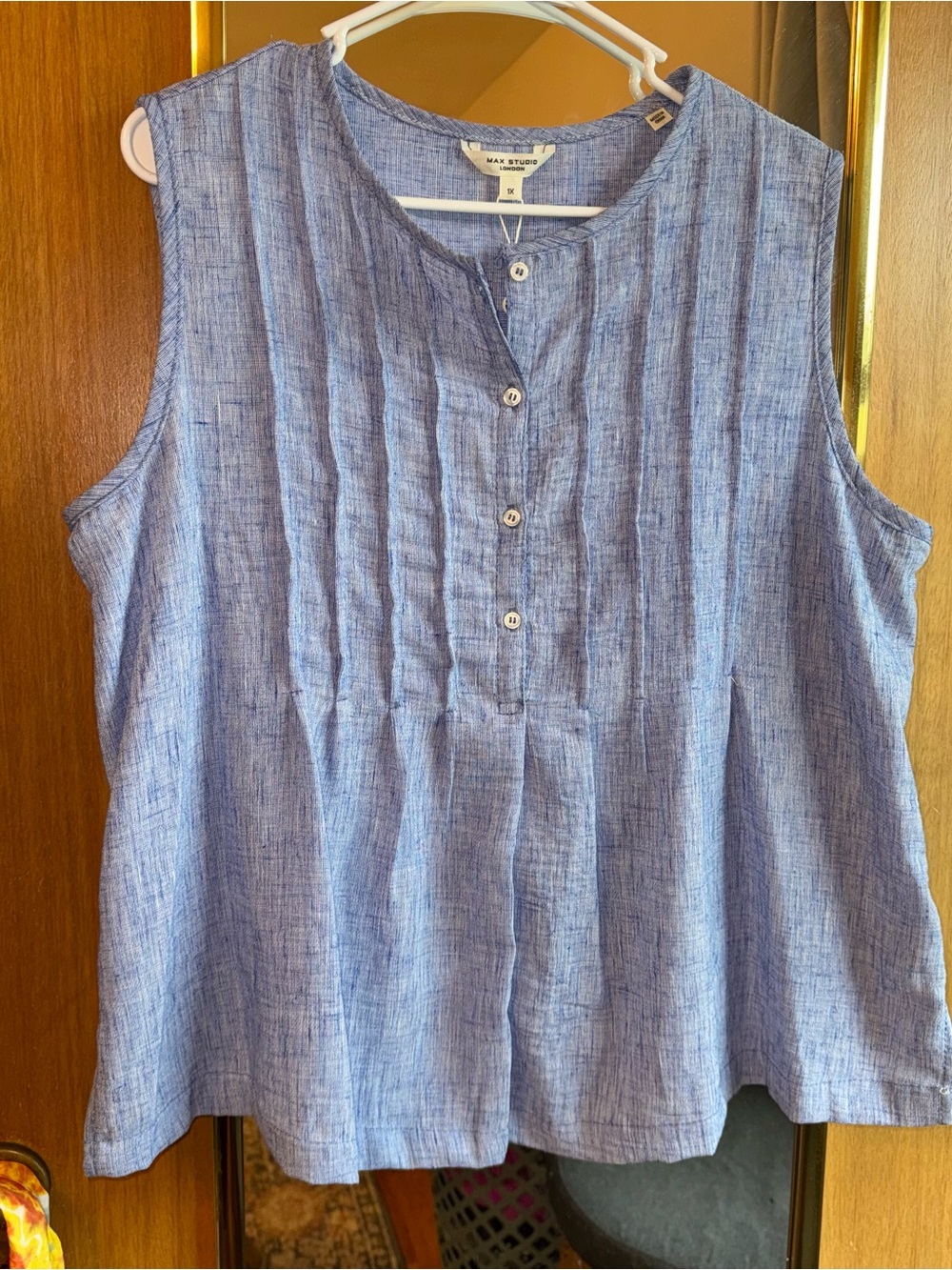Max Studio Blue Sleeveless Button-Front Top